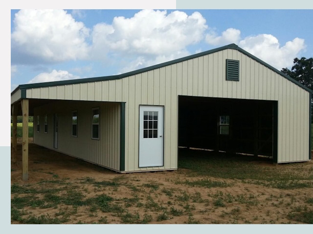 Строительство конюшен в Щекино